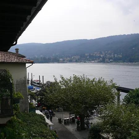 Olga Apartment Stresa